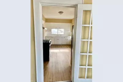 2317 Wilshire Street #B, Houston, TX 77023 - Photo 5