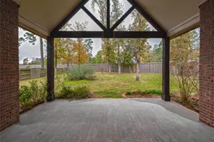 10243 S Goshawk Trl, Conroe, TX 77385 - Photo 1