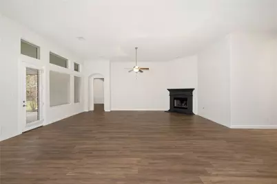 10243 S Goshawk Trail, Conroe, TX 77385 - Photo 13