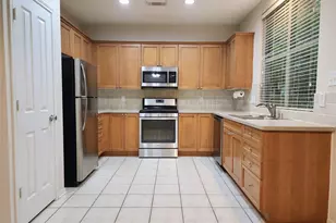 11 Cider Mill Ct, The Woodlands, TX 77382 - Photo 11