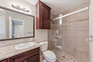 8526 Cedel Dr, Houston, TX 77055 - Photo 31