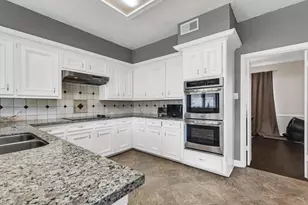 1523 Plantation Dr, Richmond, TX 77406 - Photo 9