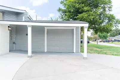 2635 Knotty Oaks Trail, Houston, TX 77045 - Photo 3