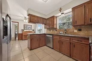 2025 Briar Ln, Richmond, TX 77469 - Photo 13