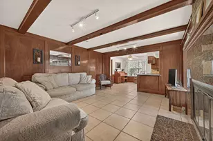 2025 Briar Ln, Richmond, TX 77469 - Photo 7