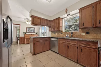 2025 Briar Lane, Richmond, TX 77469 - Photo 13