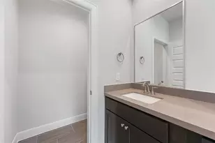 2708 Grand Fountains Dr, Houston, TX 77054 - Photo 27