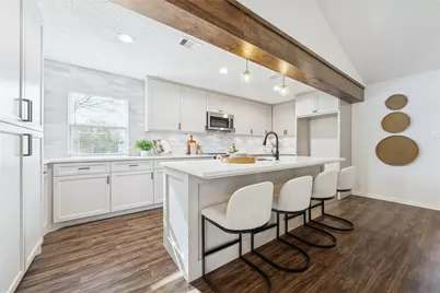 220 Oakwood Street, League City, TX 77573 - Photo 11