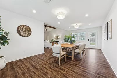 220 Oakwood Street, League City, TX 77573 - Photo 7