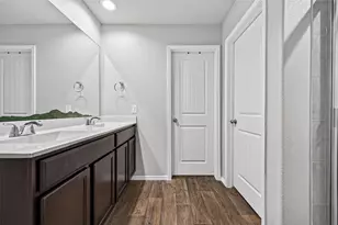 930 Bright Lotus Ln, Rosharon, TX 77583 - Photo 23