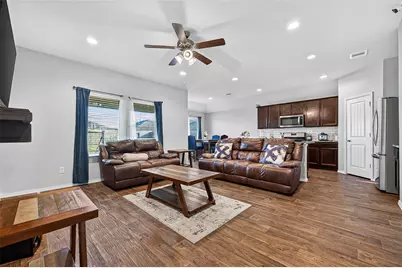 930 Bright Lotus Lane, Rosharon, TX 77583 - Photo 5