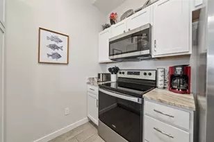 15113 Kokomo Dr, Corpus Christi, TX 78418 - Photo 9