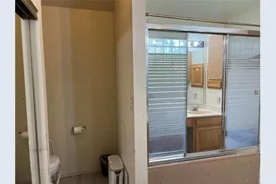 10915 Kentington Oak Drive, Humble, TX 77396 - Photo 27