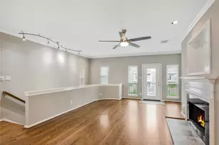 2615 W Dallas St, Houston, TX 77019 - Photo 17