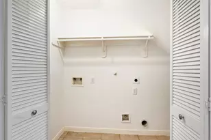 2615 W Dallas St, Houston, TX 77019 - Photo 37