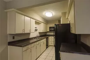 11654 S Kirkwood Rd, Houston, TX 77477 - Photo 9