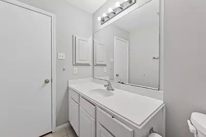 17107 Canterbury Green Court, Sugar Land, TX 77498 - Photo 19