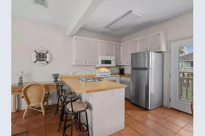 125 Driftwood Court, Surfside Beach, TX 77541 - Photo 19