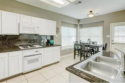 635 Presley Way, Sugar Land, TX 77479 - Photo 15