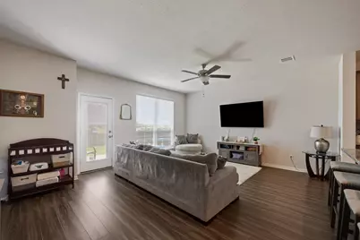 2040 Muscadine Trail, Brenham, TX 77833 - Photo 13