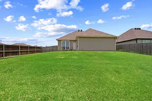 2040 Muscadine Trail, Brenham, TX 77833 - Photo 31
