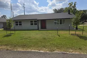 422 West St, Stafford, TX 77477 - Photo 1