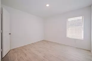 9603 Fulvetta Briar Ct, Baytown, TX 77521 - Photo 23