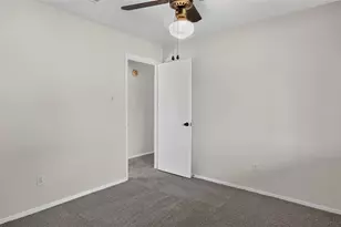 14138 Clover Point Dr, Sugar Land, TX 77498 - Photo 13