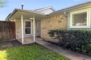 14138 Clover Point Dr, Sugar Land, TX 77498 - Photo 19