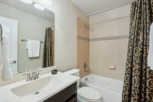 2111 Catamaran Cove Dr, Pearland, TX 77584 - Photo 23