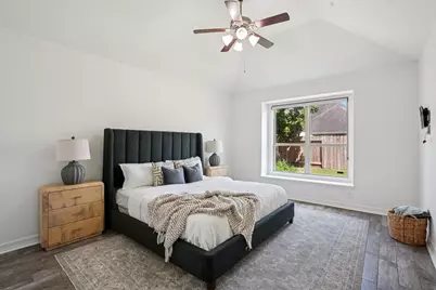 2111 Catamaran Cove Drive, Pearland, TX 77584 - Photo 5