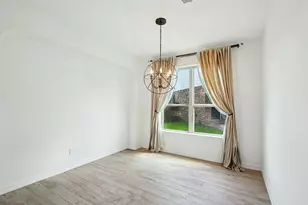 2111 Catamaran Cove Dr, Pearland, TX 77584 - Photo 9