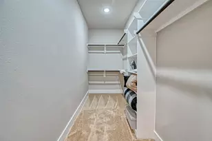 882 Fortune St St, Houston, TX 77088 - Photo 5