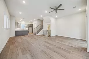 3067 Hicks St, Houston, TX 77007 - Photo 9