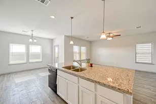 7910 Cypress Country Dr, Cypress, TX 77433 - Photo 15