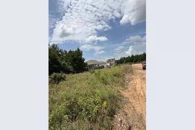307 County Rd 5102 L, Cleveland, TX 77327 - Photo 5