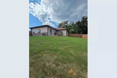 14107 Overstreet, Willis, TX 77318 - Photo 3