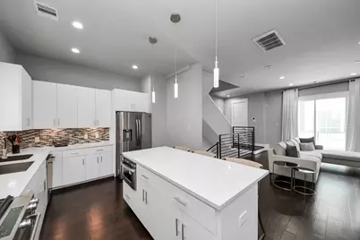 425 Gregg Street, Houston, TX 77020 - Photo 11