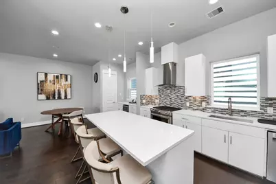 425 Gregg Street, Houston, TX 77020 - Photo 9