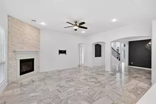 14530 Northern Mountain Ct, Houston, TX 77090 - Photo 5