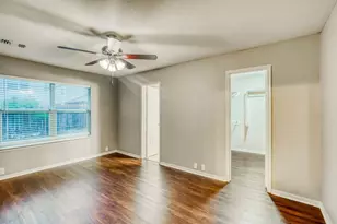 10403 Falling River Dr, Houston, TX 77095 - Photo 9