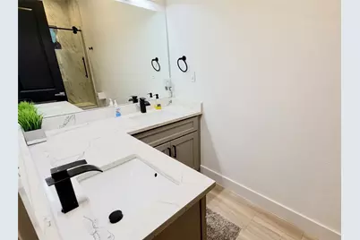 3549 Amos Street #B, Houston, TX 77021 - Photo 11