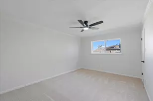 9803 Wren St, La Porte, TX 77571 - Photo 23