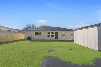 9803 Wren Street, La Porte, TX 77571 - Photo 25