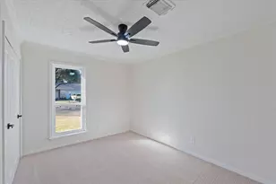 9803 Wren St, La Porte, TX 77571 - Photo 19