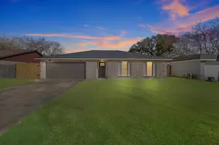 9803 Wren St, La Porte, TX 77571 - Photo 29