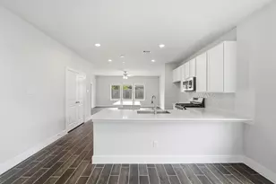14414 High Hl Dr, Conroe, TX 77303 - Photo 11