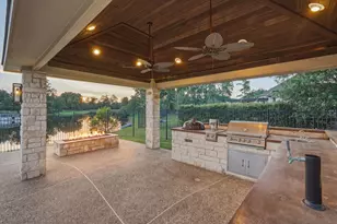 23 Mosaic Point Pl, The Woodlands, TX 77389 - Photo 41