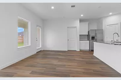 1010 Paddlefish Lane, Alvin, TX 77511 - Photo 9