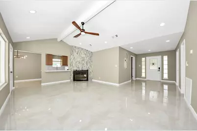16114 Forest Bend Avenue, Friendswood, TX 77546 - Photo 5